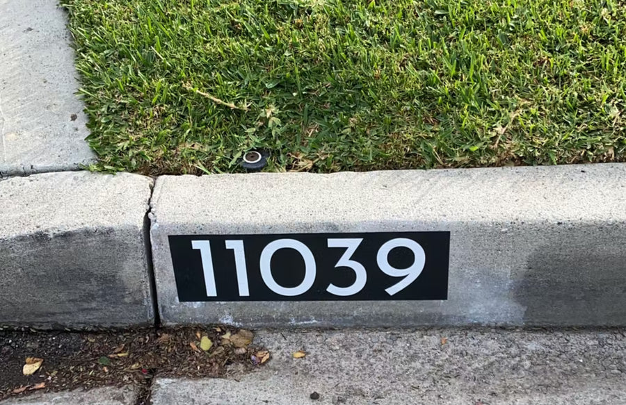 Modern Black Curb Number