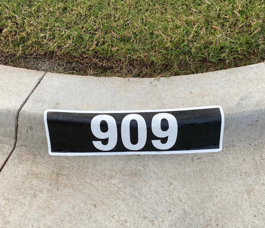 Black Curb Number